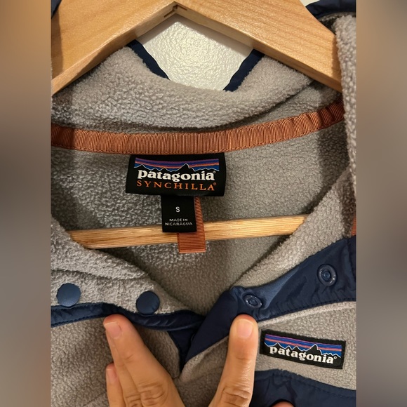 Patagonia Synchilla Snap-T Fleece - Gray - Size S - Picture 2 of 2